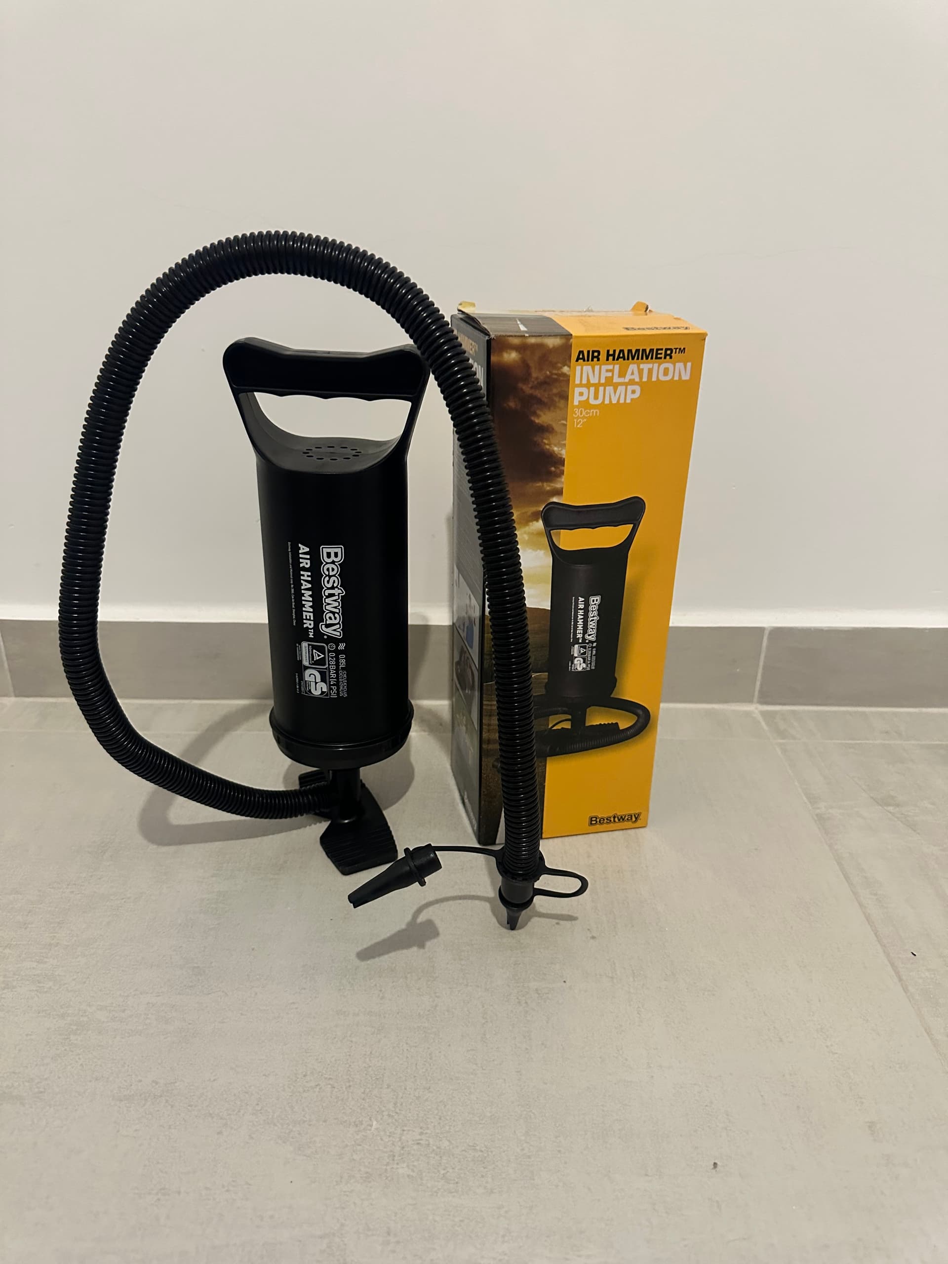 Bomba de Aire Bestway Air Hammer 30 cm – Excelente estado, casi sin uso
