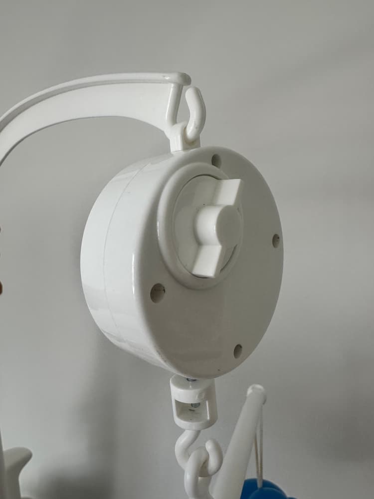 Móvil Musical Para Cuna Bebé Priori Con Animales